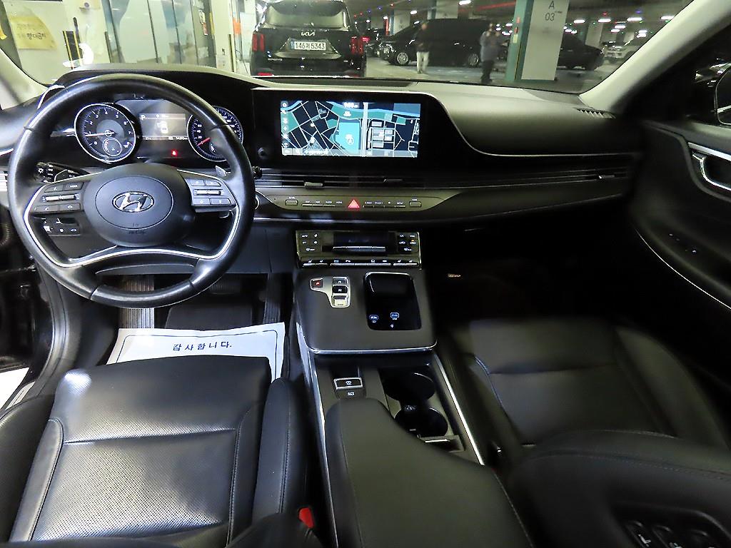 Hyundai Grandeur — photo 10