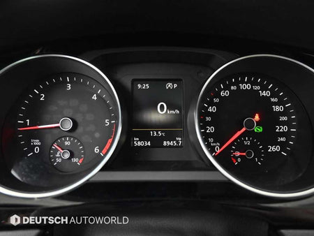 Volkswagen Jetta — photo 08