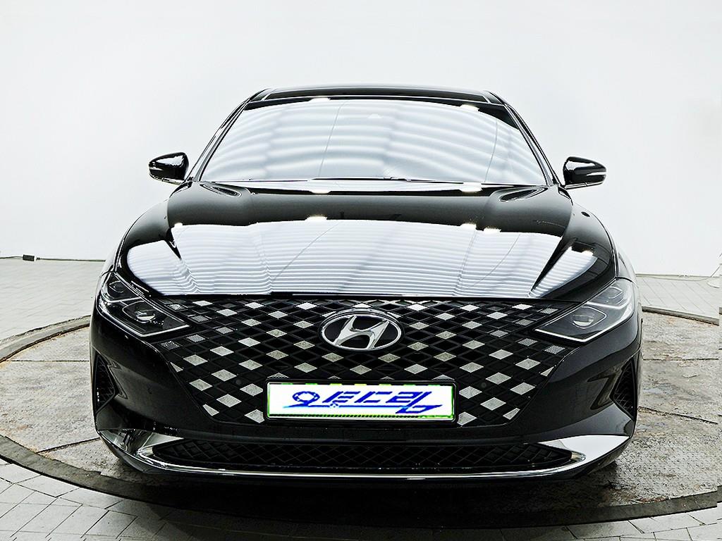 Hyundai Grandeur — photo 01