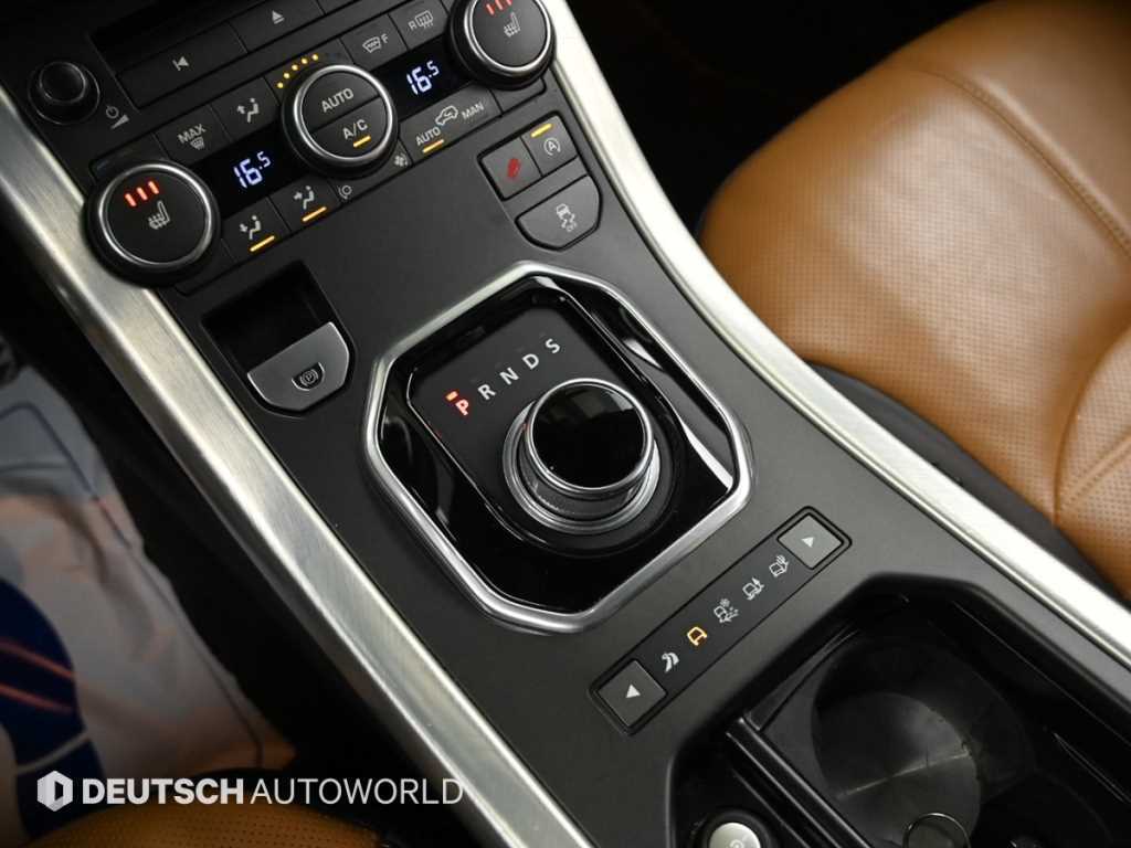 Land Rover Range Rover Evoque — photo 09