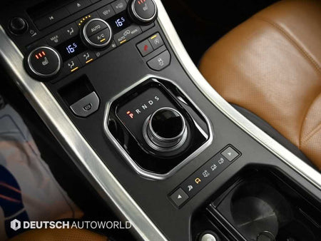 Land Rover Range Rover Evoque — photo 09