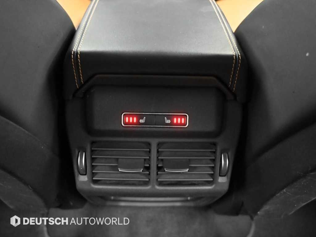 Land Rover Range Rover Evoque — photo 16