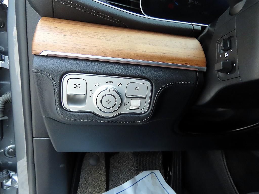 Mercedes-Benz GLE-Class — photo 12