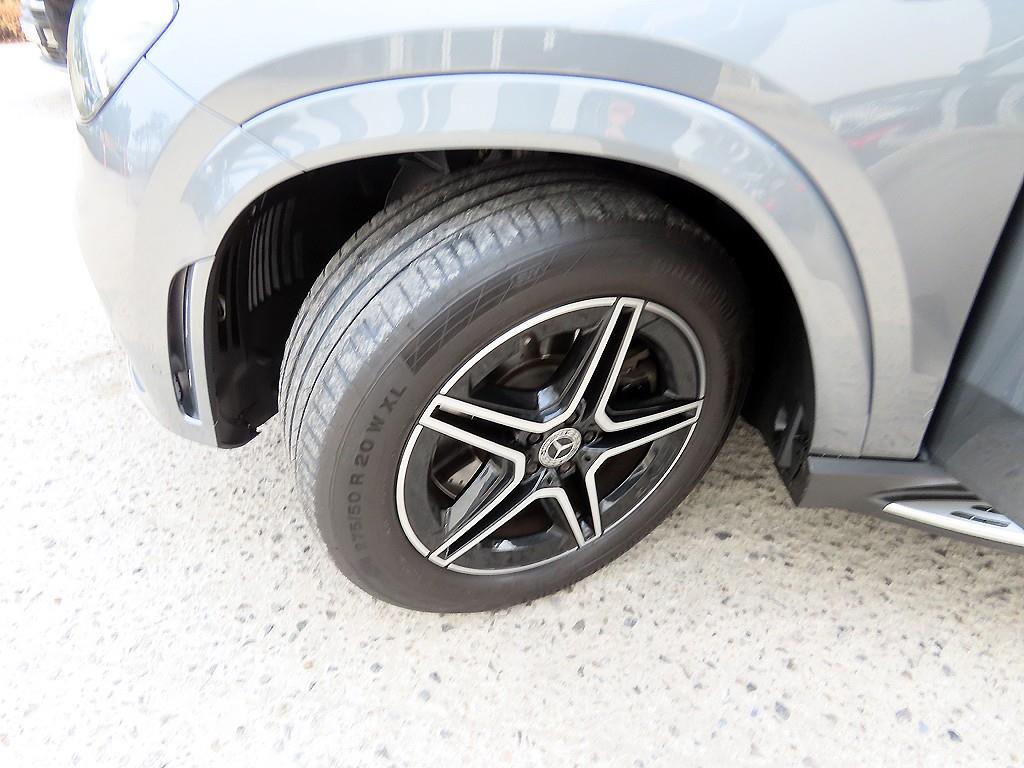 Mercedes-Benz GLE-Class — photo 20