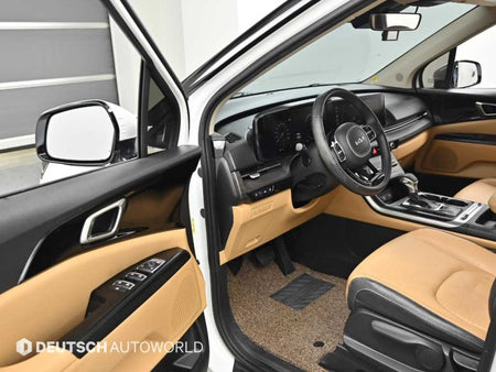 Kia Carnival — photo 11