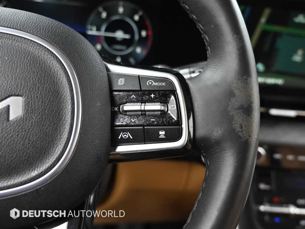 Kia Carnival — photo 18