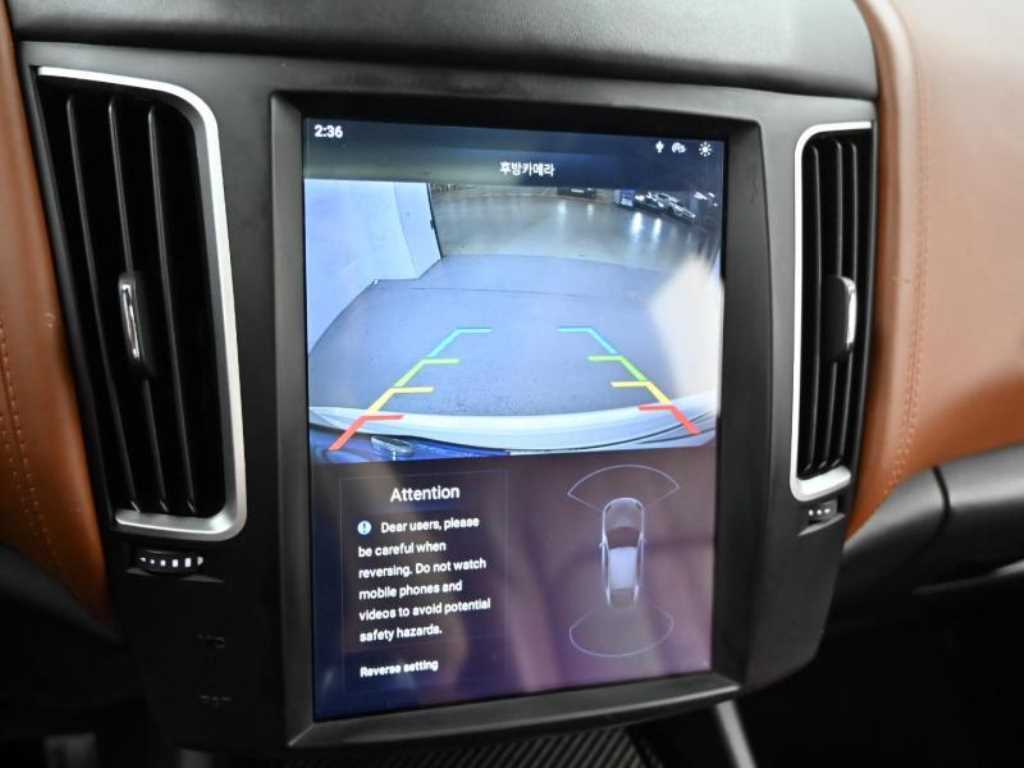 Maserati Levante — photo 15
