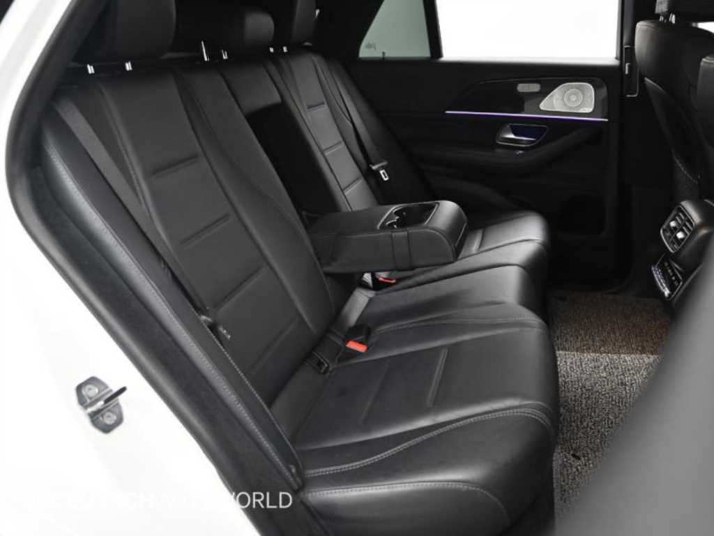 Mercedes-Benz GLE-Class — photo 12