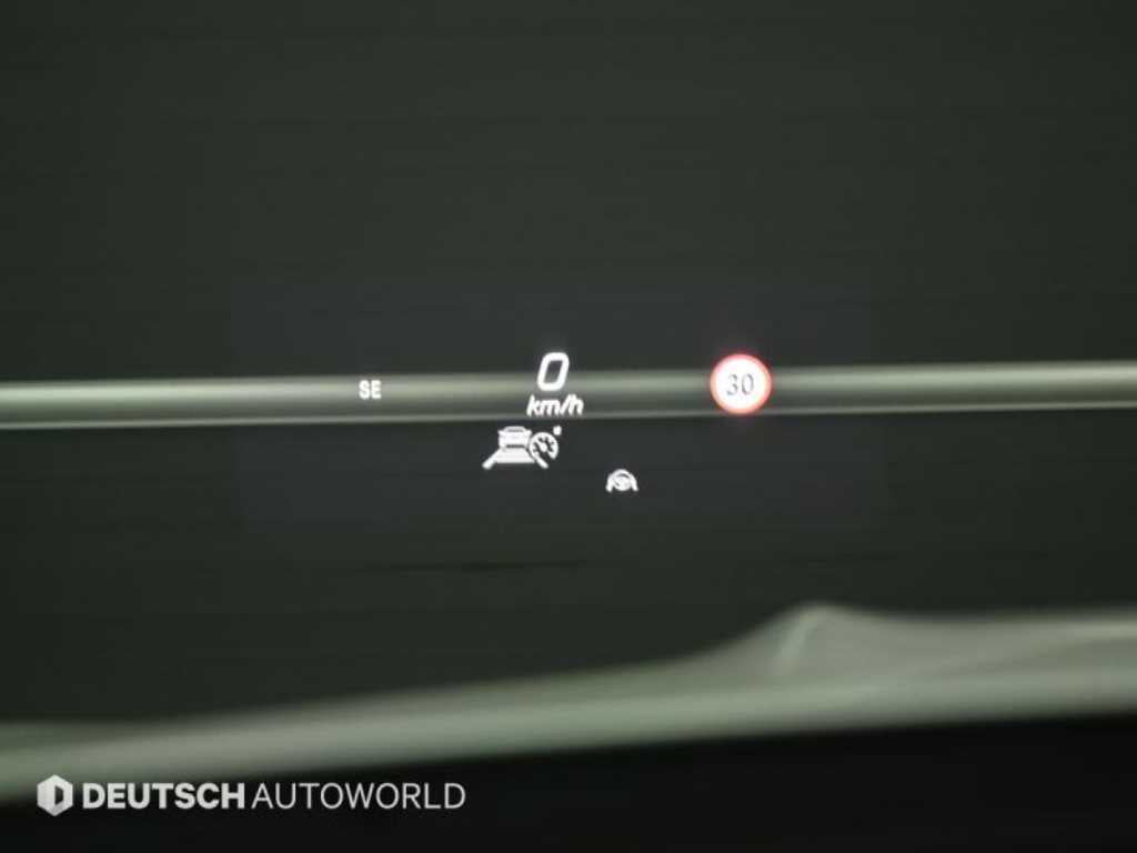 Mercedes-Benz GLE-Class — photo 17