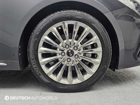 Kia K5 — photo 05