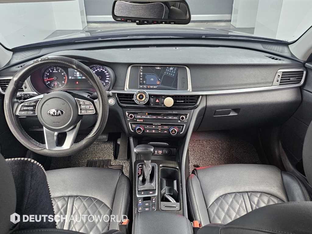 Kia K5 — photo 07