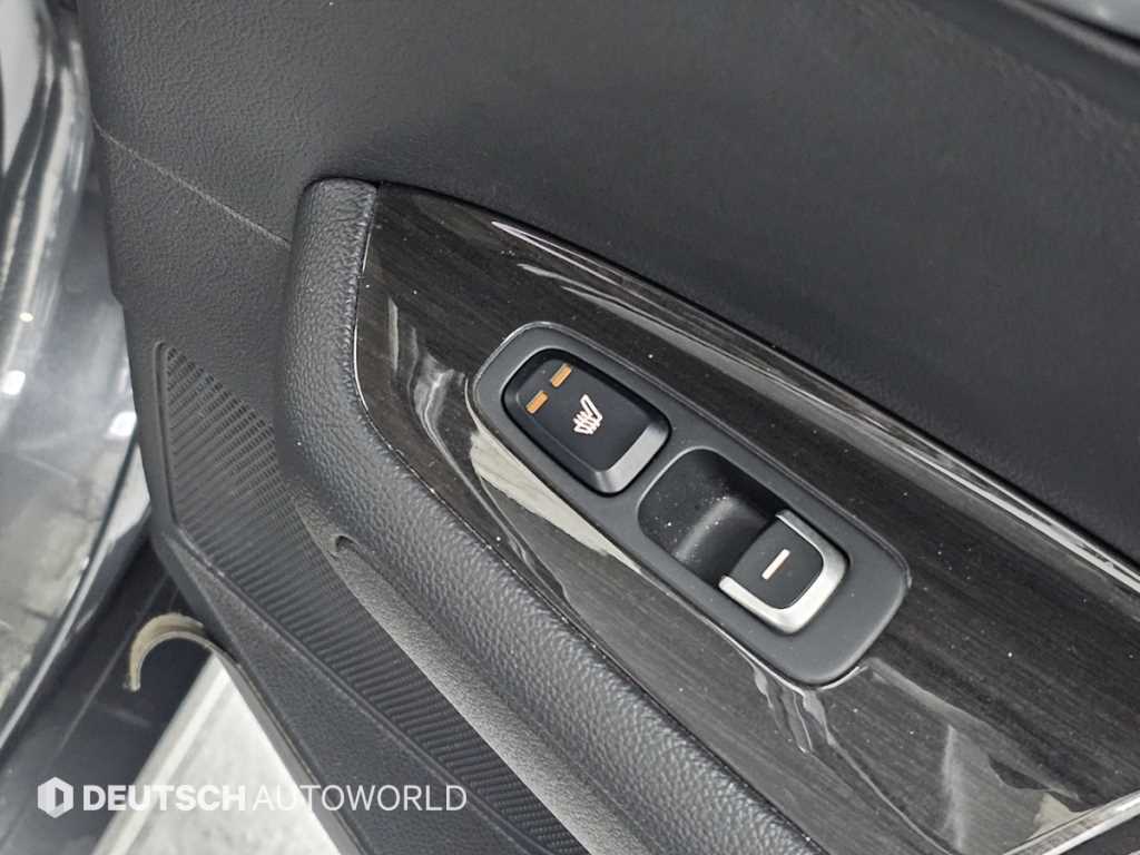 Kia K5 — photo 16