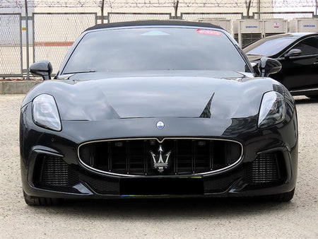 Maserati Gran Cabrio — photo 01