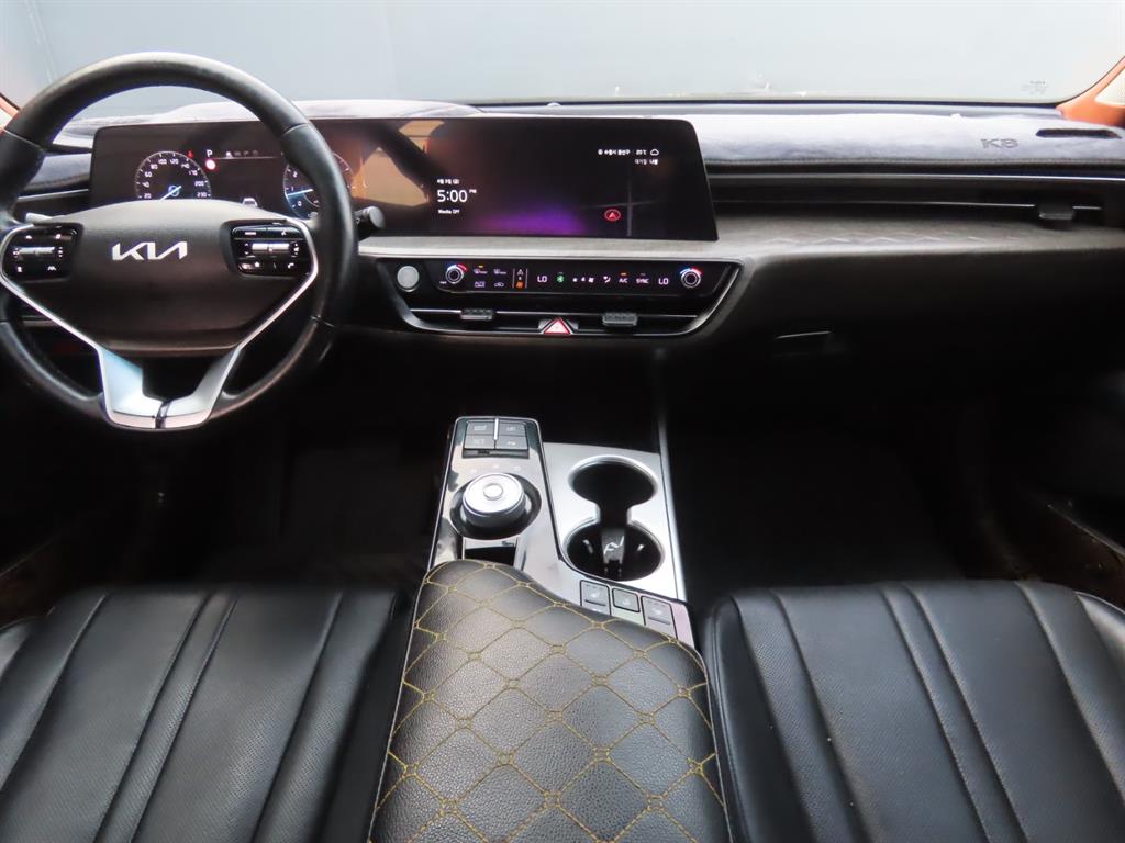 Kia K8 — photo 09