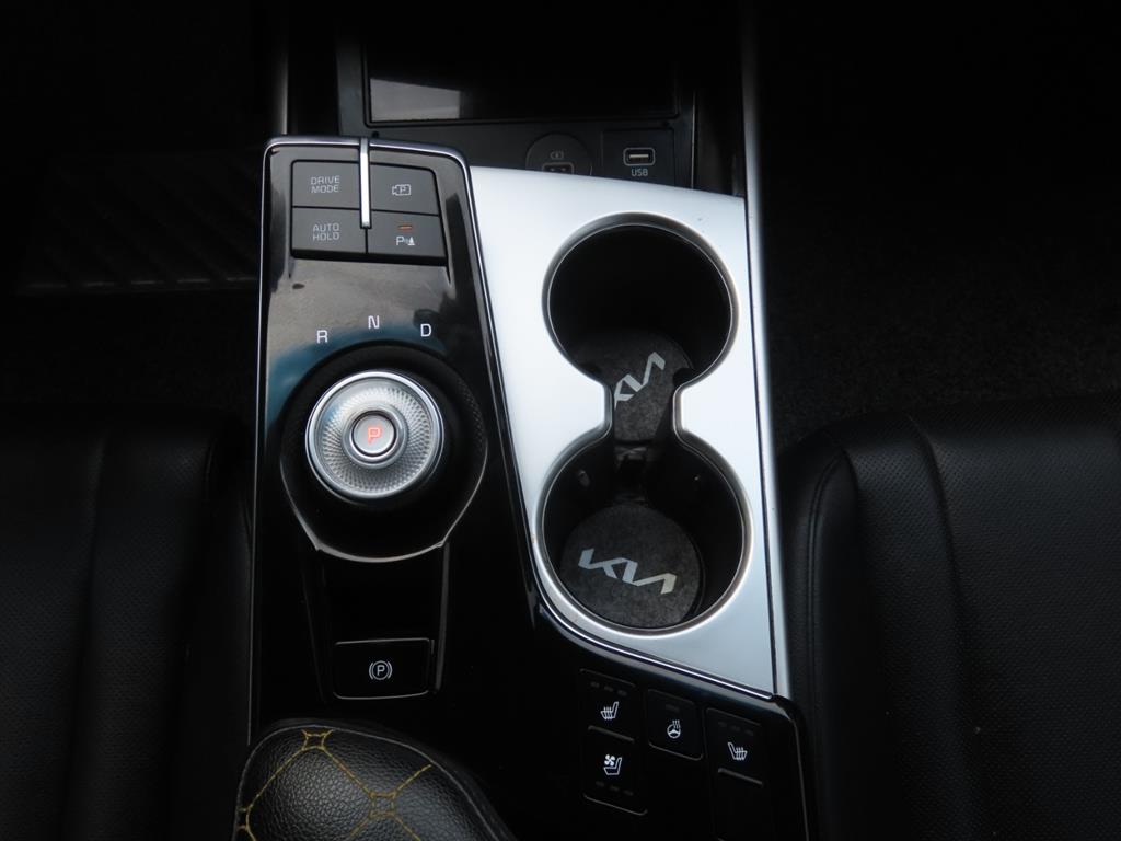 Kia K8 — photo 14