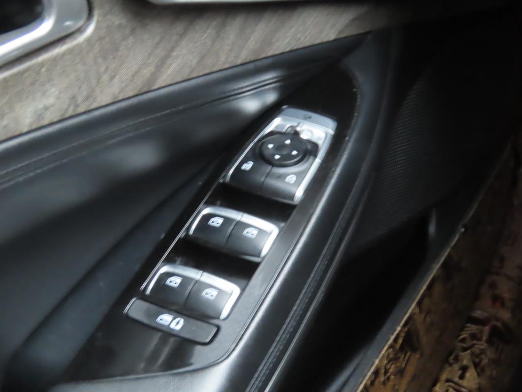 Kia K8 — photo 15