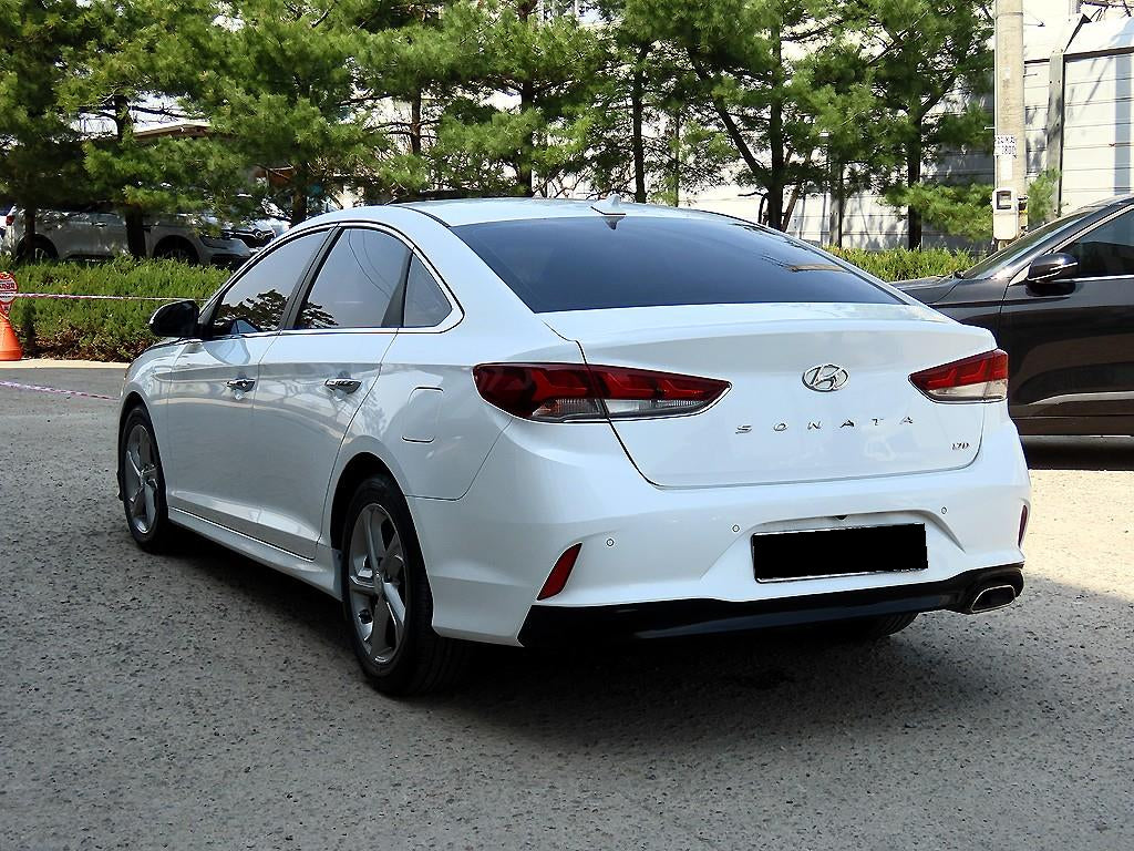 Hyundai Sonata — photo 03