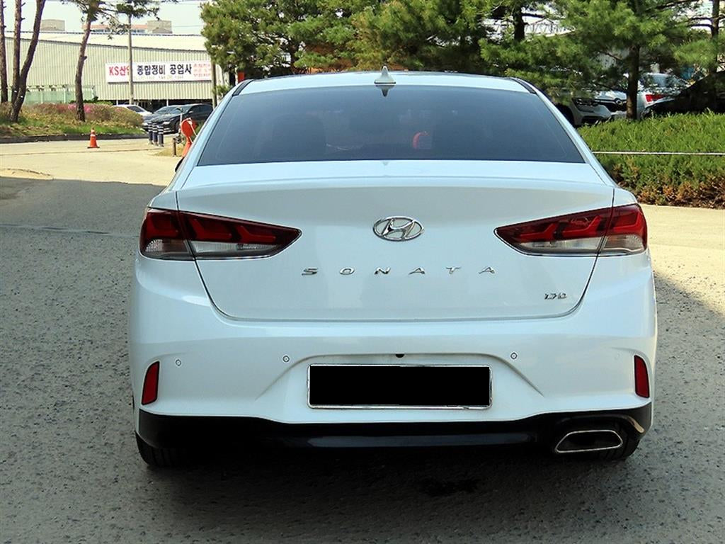 Hyundai Sonata — photo 04