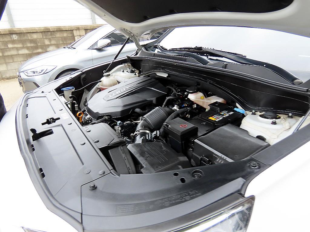 Hyundai Santafe — photo 19