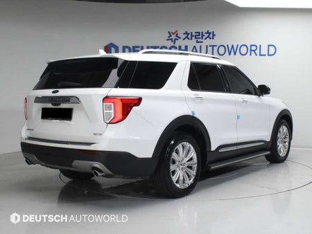 Ford Explorer — photo 02