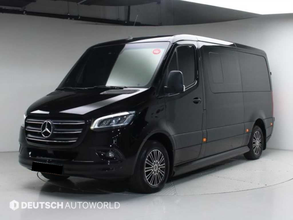Mercedes-Benz Sprinter — photo 02
