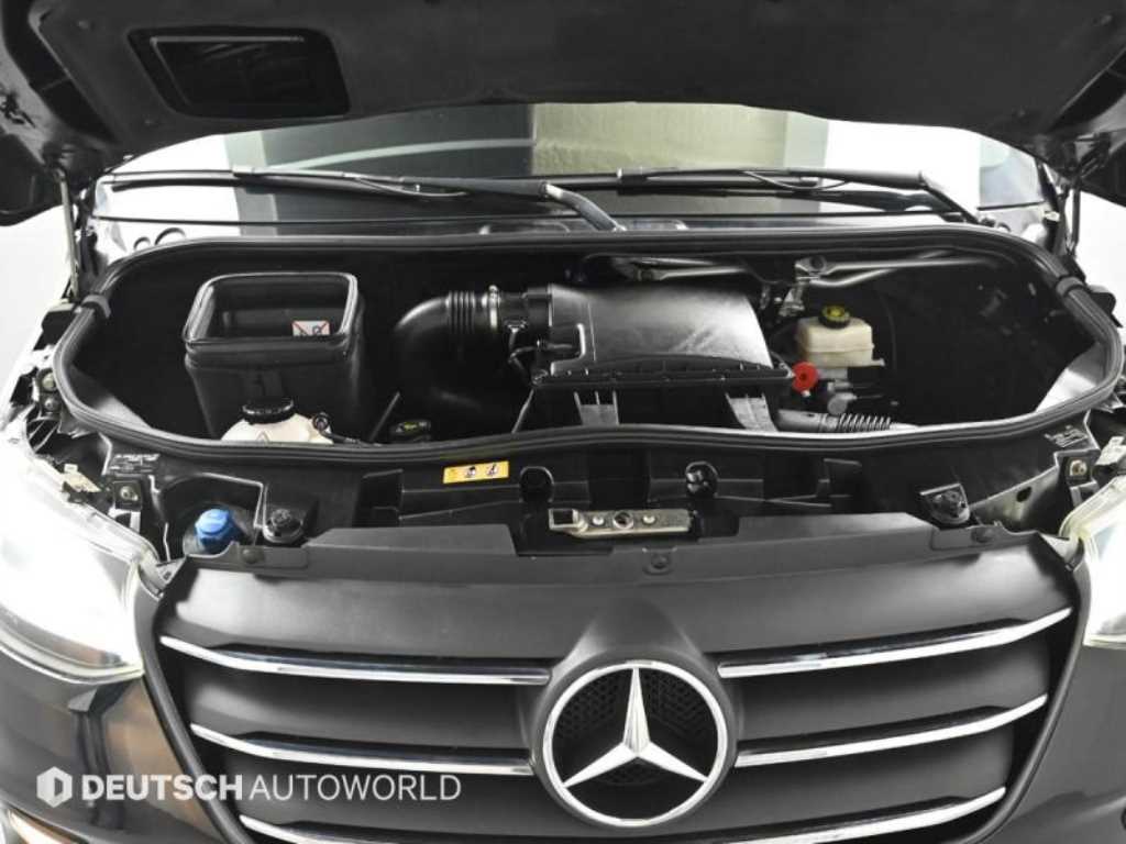 Mercedes-Benz Sprinter — photo 07