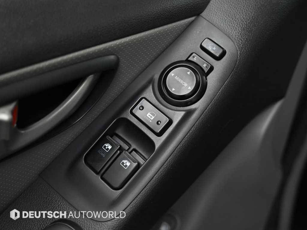 Hyundai Starex — photo 15