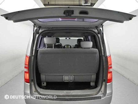 Hyundai Starex — photo 19