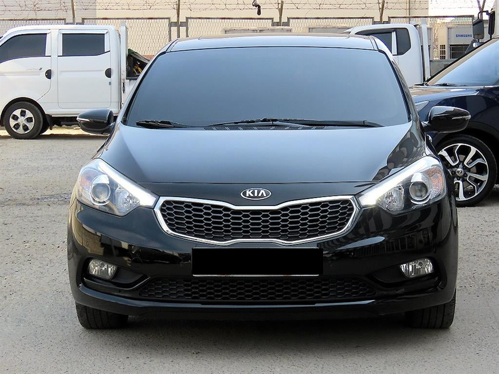 Kia K3 — photo 01