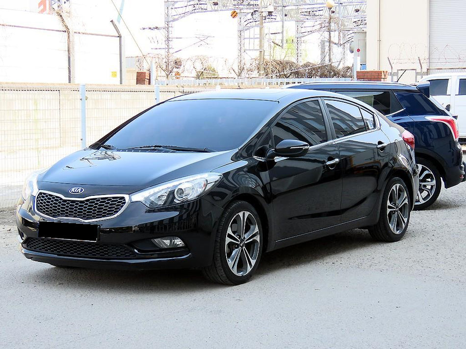Kia K3 — photo 02