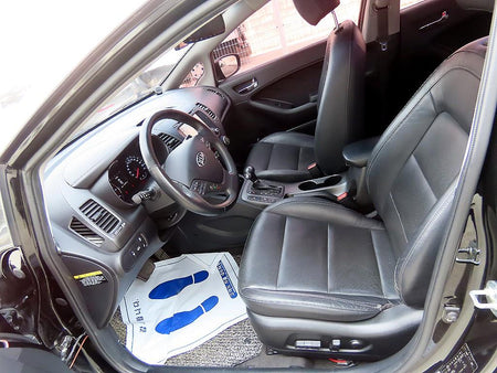 Kia K3 — photo 05