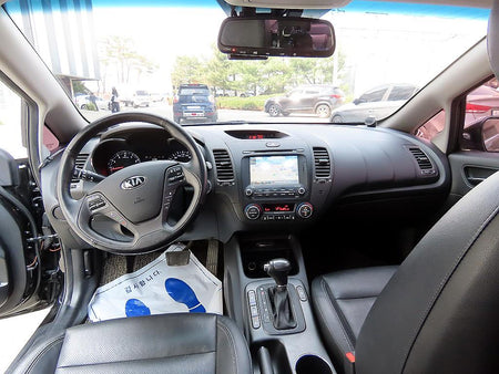 Kia K3 — photo 07