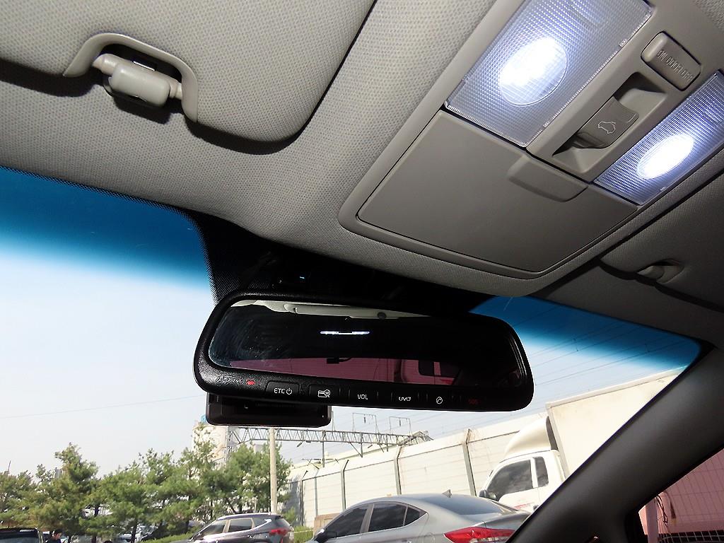 Kia K3 — photo 14
