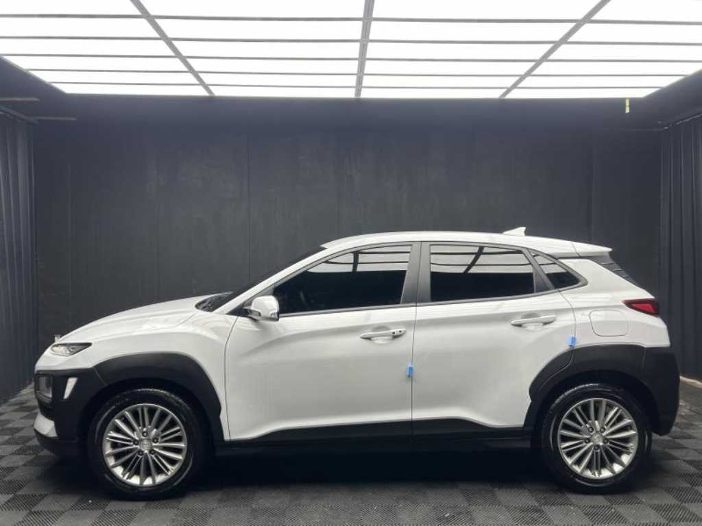 Hyundai Kona — photo 02