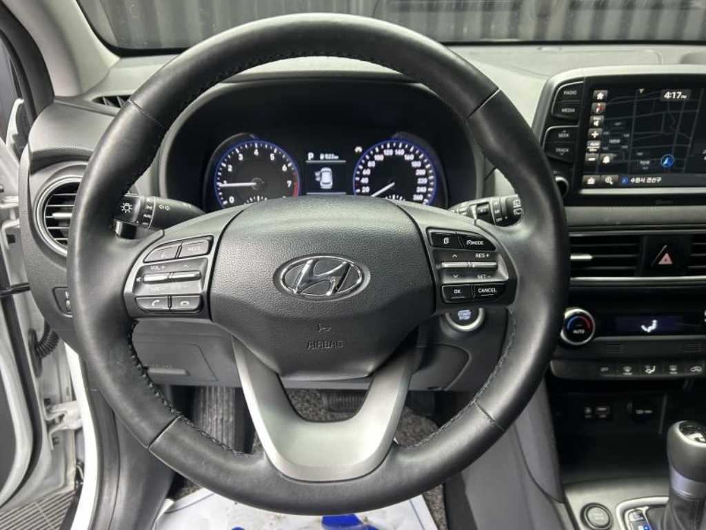 Hyundai Kona — photo 08