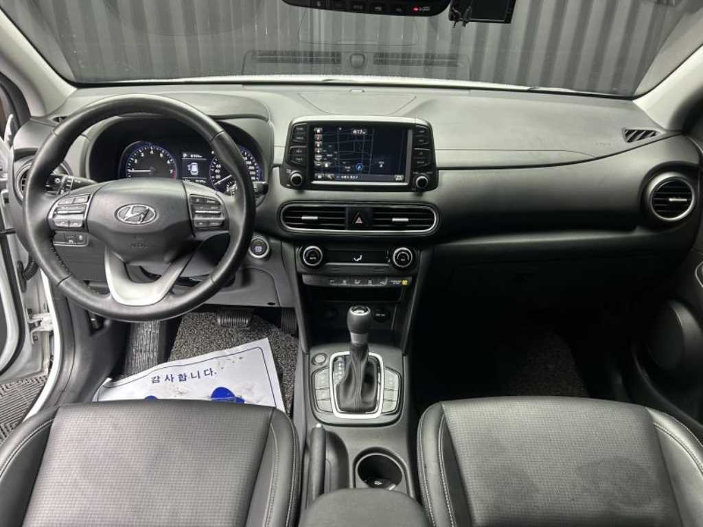 Hyundai Kona — photo 09