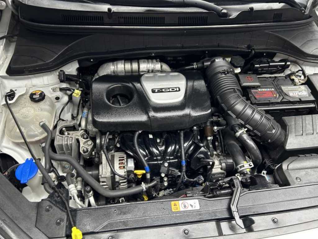 Hyundai Kona — photo 16