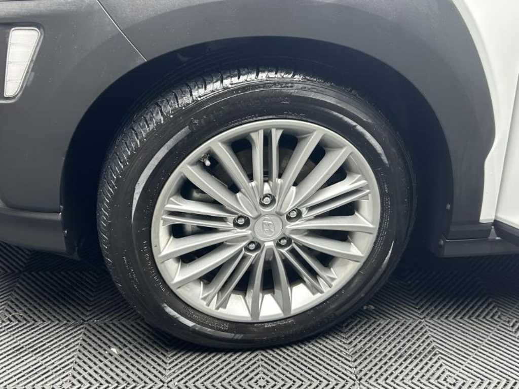 Hyundai Kona — photo 17