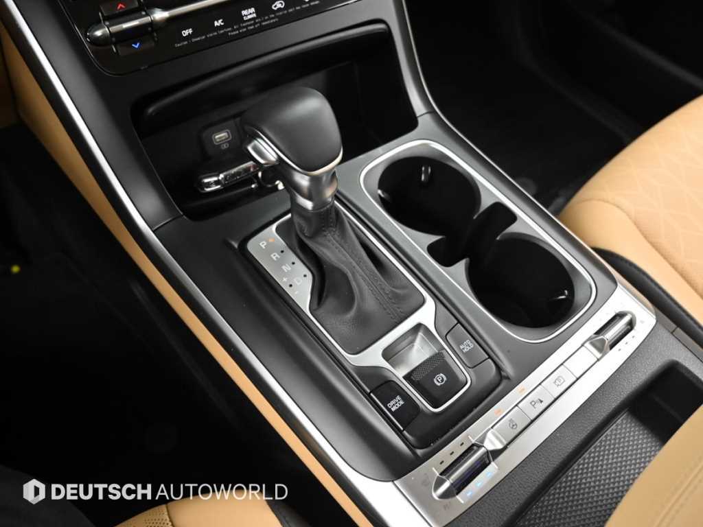 Kia Carnival — photo 09
