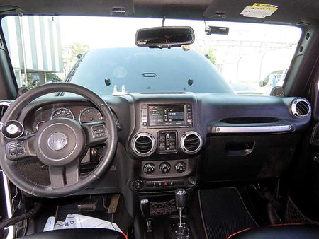 Jeep Wrangler — photo 07