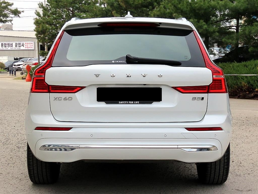 Volvo XC60 — photo 04