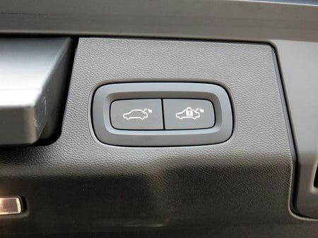 Volvo XC60 — photo 17