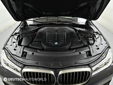 BMW 7-Series — photo 06