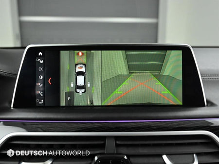 BMW 7-Series — photo 15
