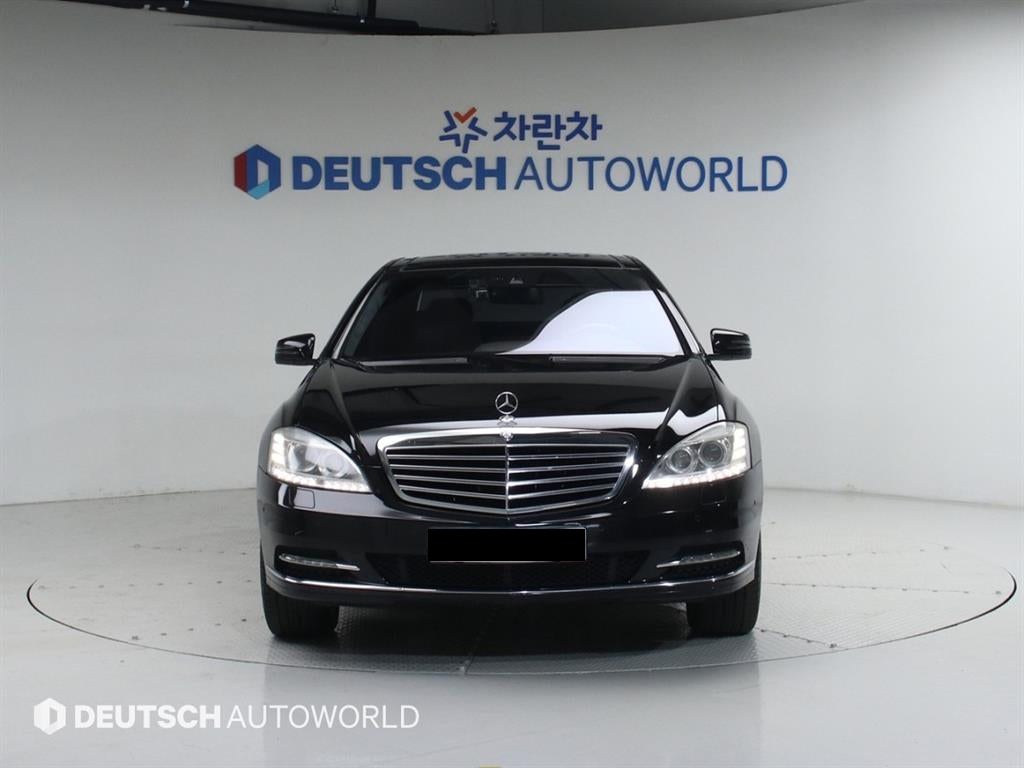 Mercedes-Benz S-Class — photo 03