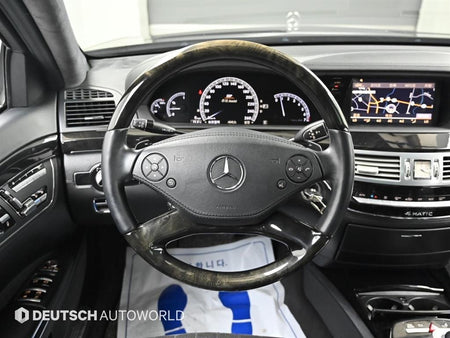 Mercedes-Benz S-Class — photo 13