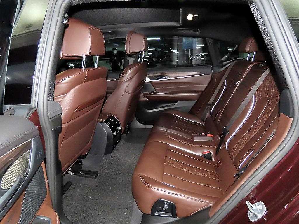 BMW Gran Turismo — photo 07