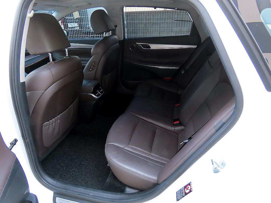 Hyundai Grandeur — photo 06
