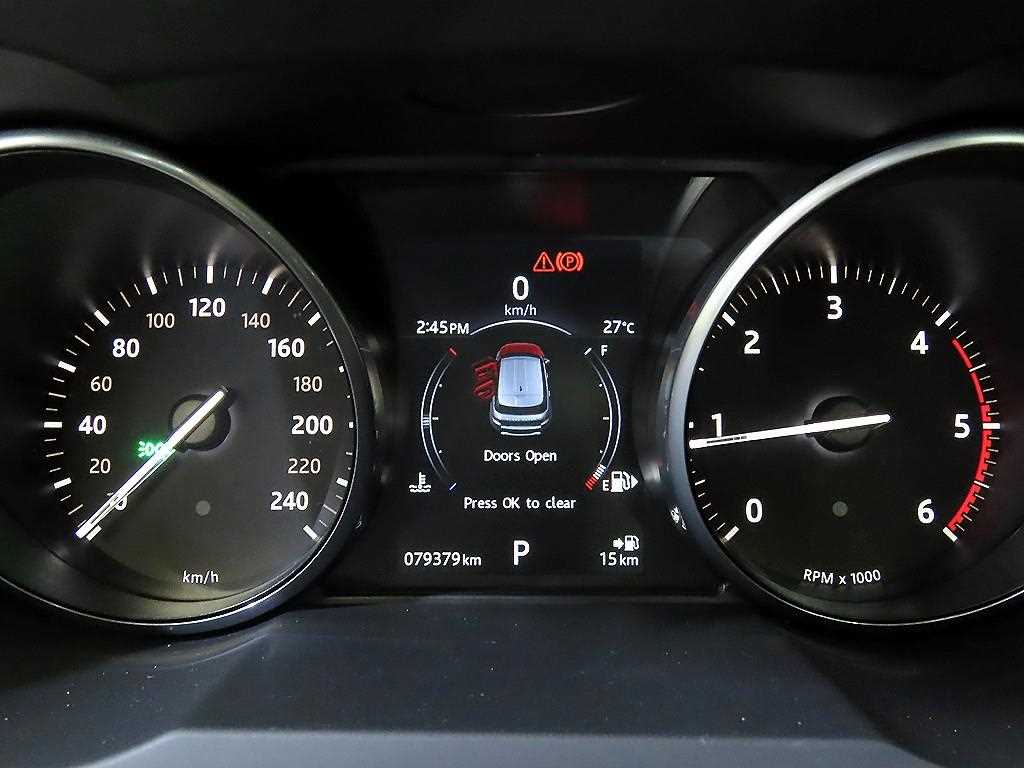 Land Rover Range Rover Evoque — photo 09