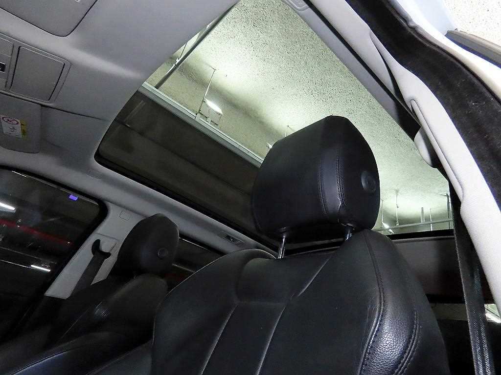 Land Rover Range Rover Evoque — photo 15